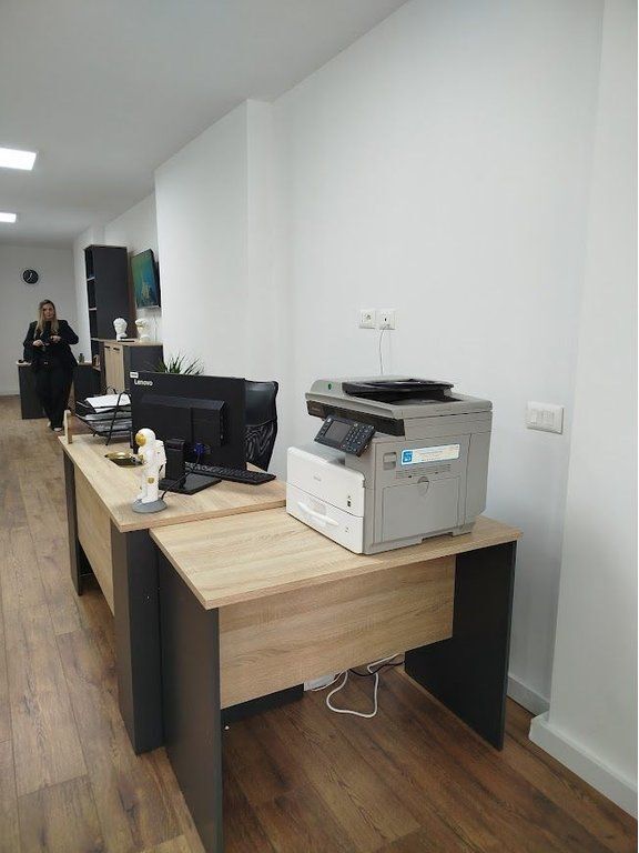 LOCALE COMMERCIALE IN VENDITA A LAPRAKË – PALAZZI DI ARABIT Select142952