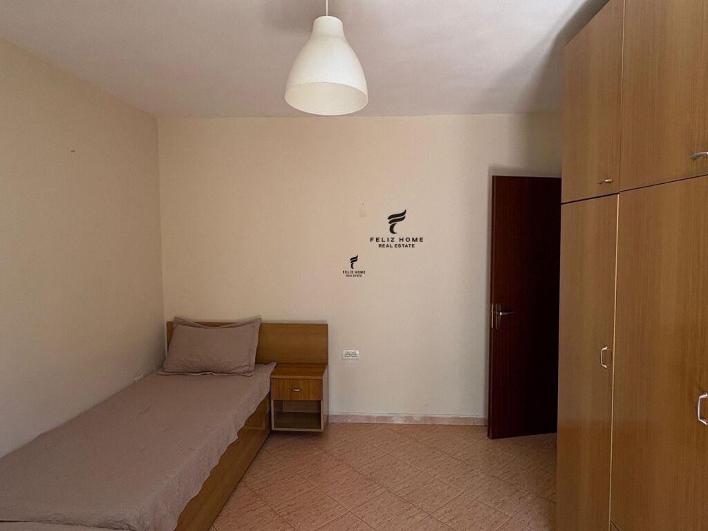 APARTAMENT ME QERA 2+1 SHKOLLA E BALETIT 55.000 LEKE FH-79089