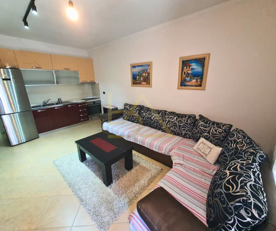 Shitet Apartament 2+1 me Verandë – Durrës, pranë Drejtorisë së Policisë