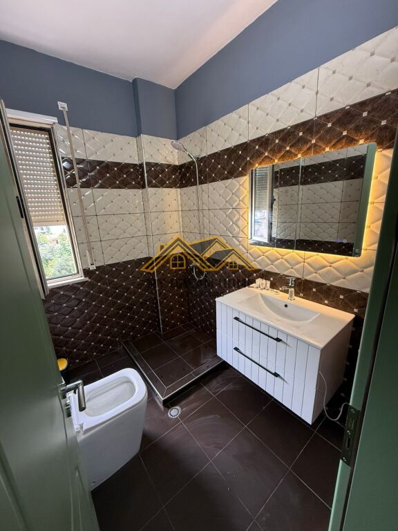 FOR RENT 2+1+2 APARTMENT FIRST LINE WITH SEA VIEW