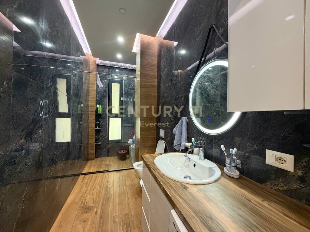SQUARE 21, SELLING APARTMENT 2+1+2