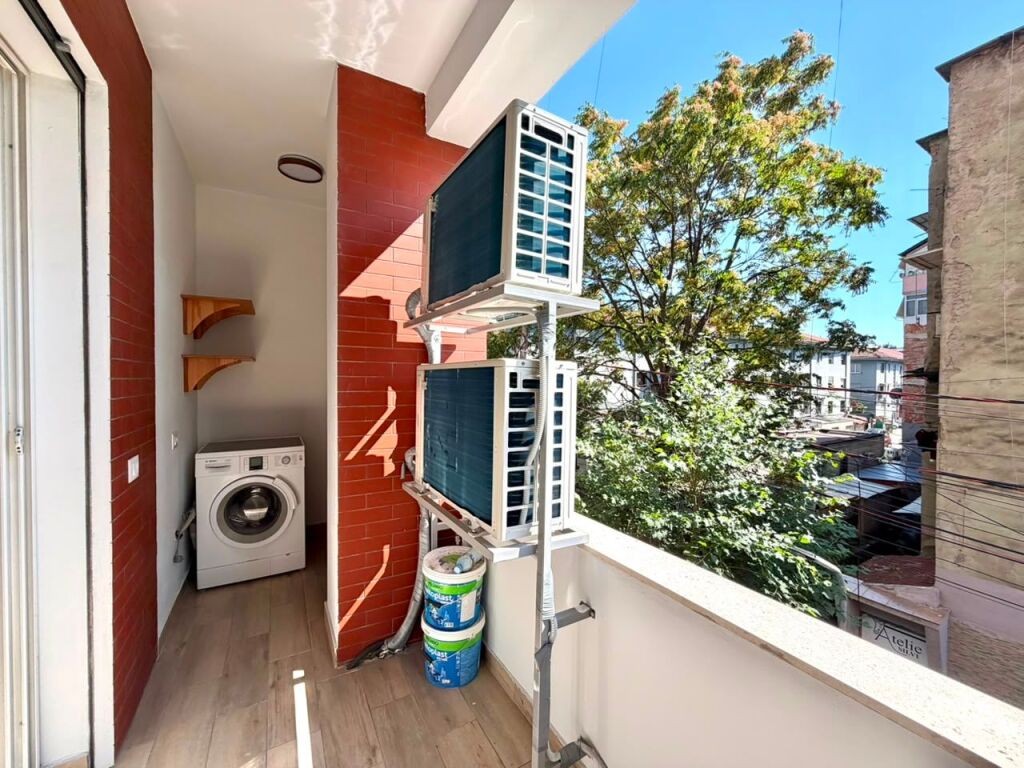 In Affitto: Appartamento 1+1 &amp; Balcone 📍Via Dibra - QSUT || Appartamento Gigante 72m² (55.000 Lek/Mese) Fronte Strada