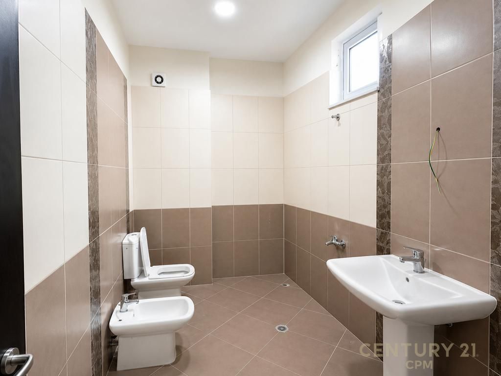 FOR SALE APARTMENT 2+1+2 Parking Spaces, German Villas 250,000 €