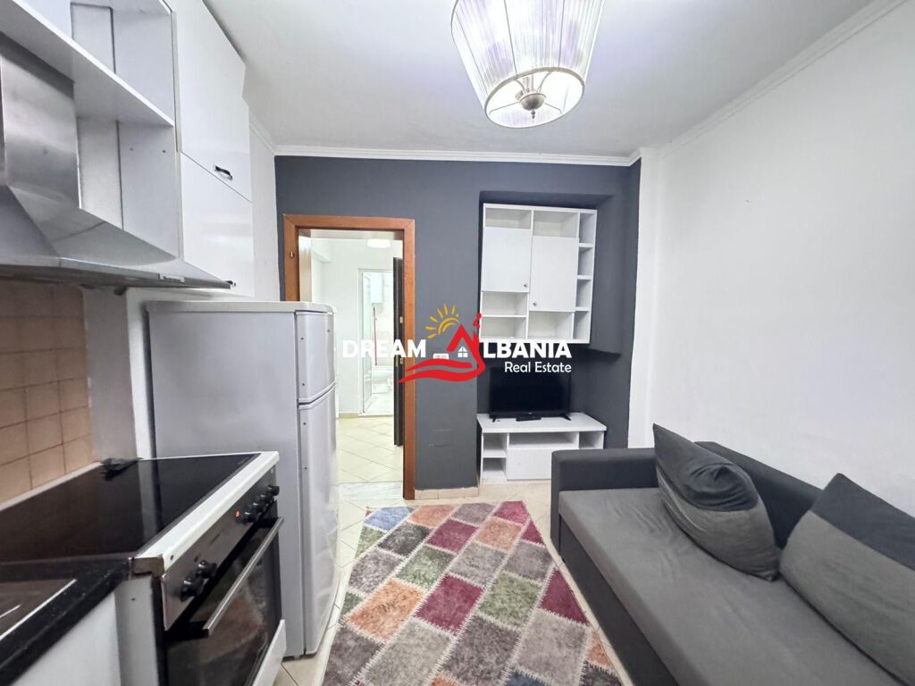 Appartamento 1+1 in affitto a Bllok vicino a Piazza Willson (ID 4219212)