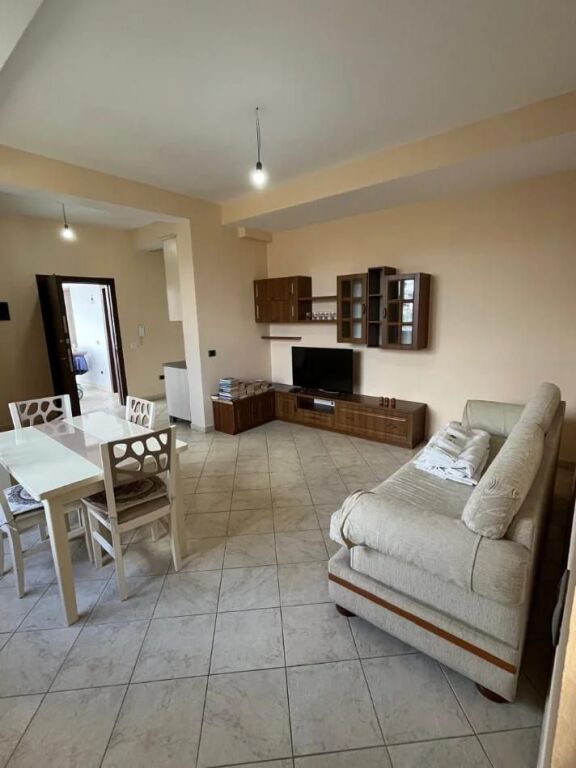 For rent 2+1 for only 45 000 lek