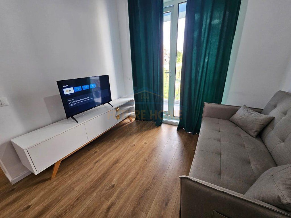 Jap me Qera, Apartament 1+1, Fresk, Tiranë . Orange70428