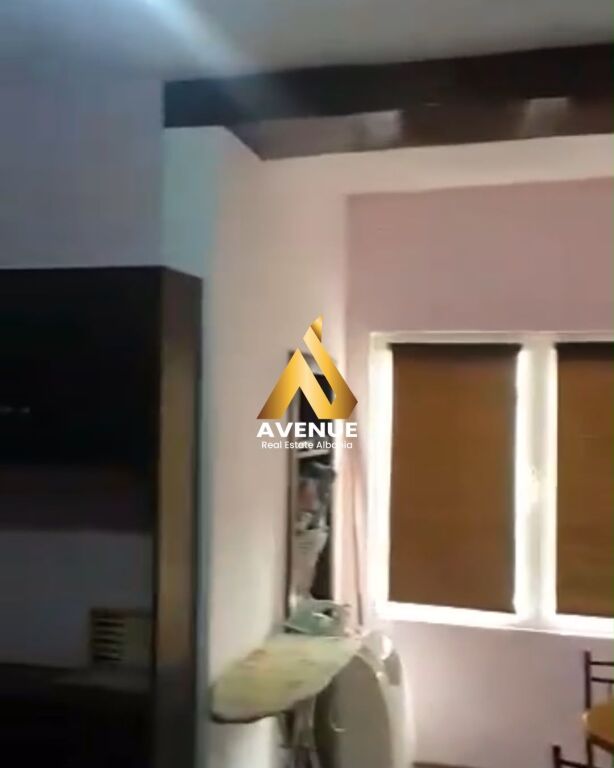 Shitet Apartament 2+1 në Sarandë Pranë Plazhit Era, Rruga Mitat Hoxha