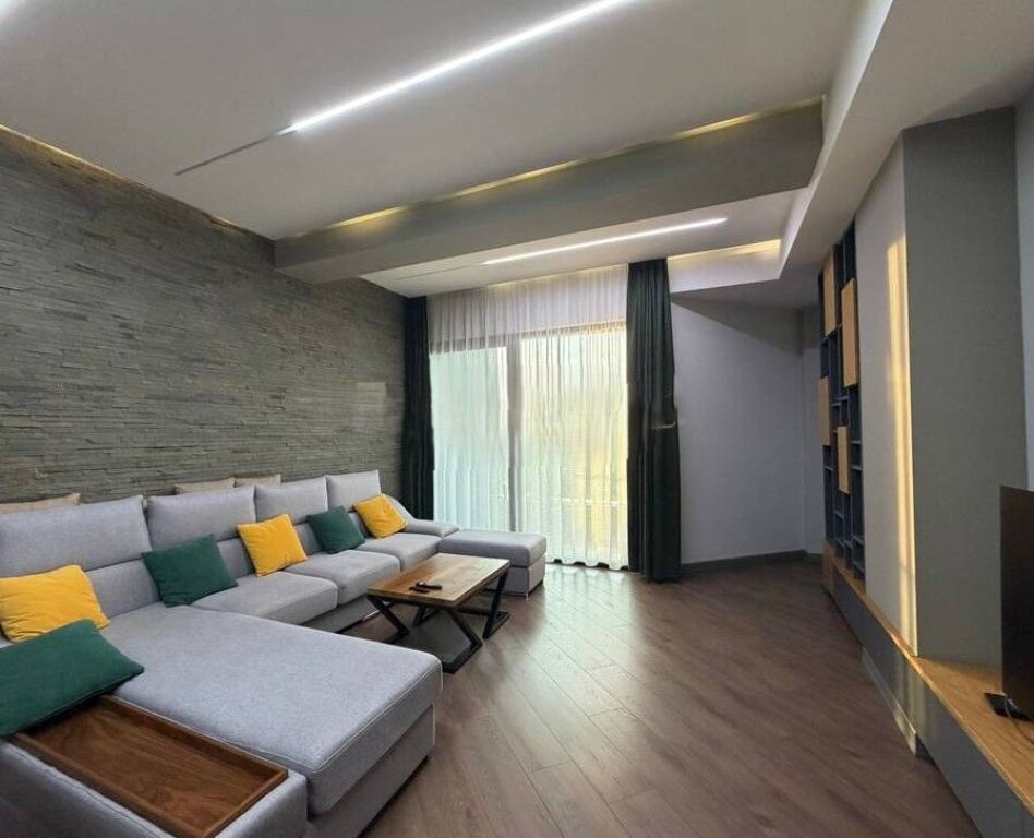 SQUARE 21, SELLING APARTMENT 2+1+2, KAVAJES STREET