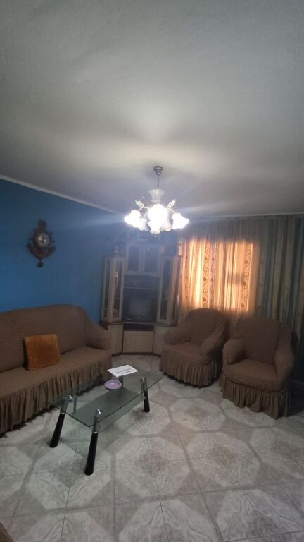 Apartament për shitje – Lagjja 18