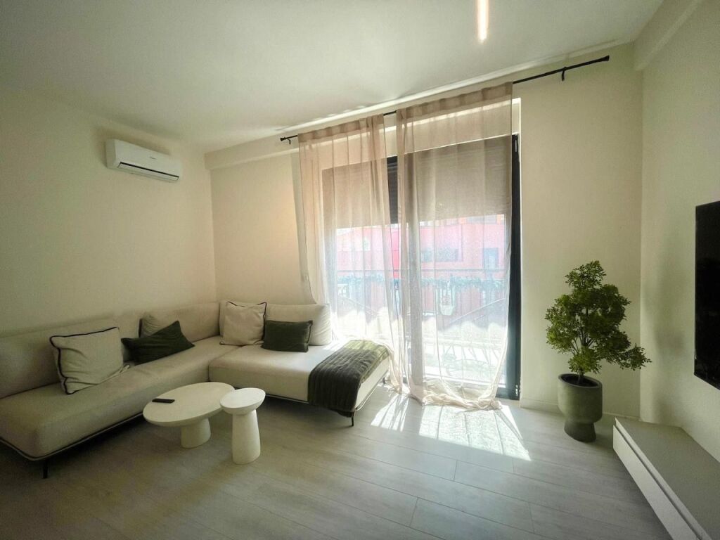 Apartment 2+1+parking space for rent Kodra e Diellit