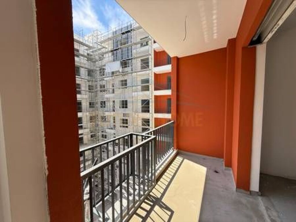 For sale, Apartment 2 + 1 + 2 , Space City, Paskuqan