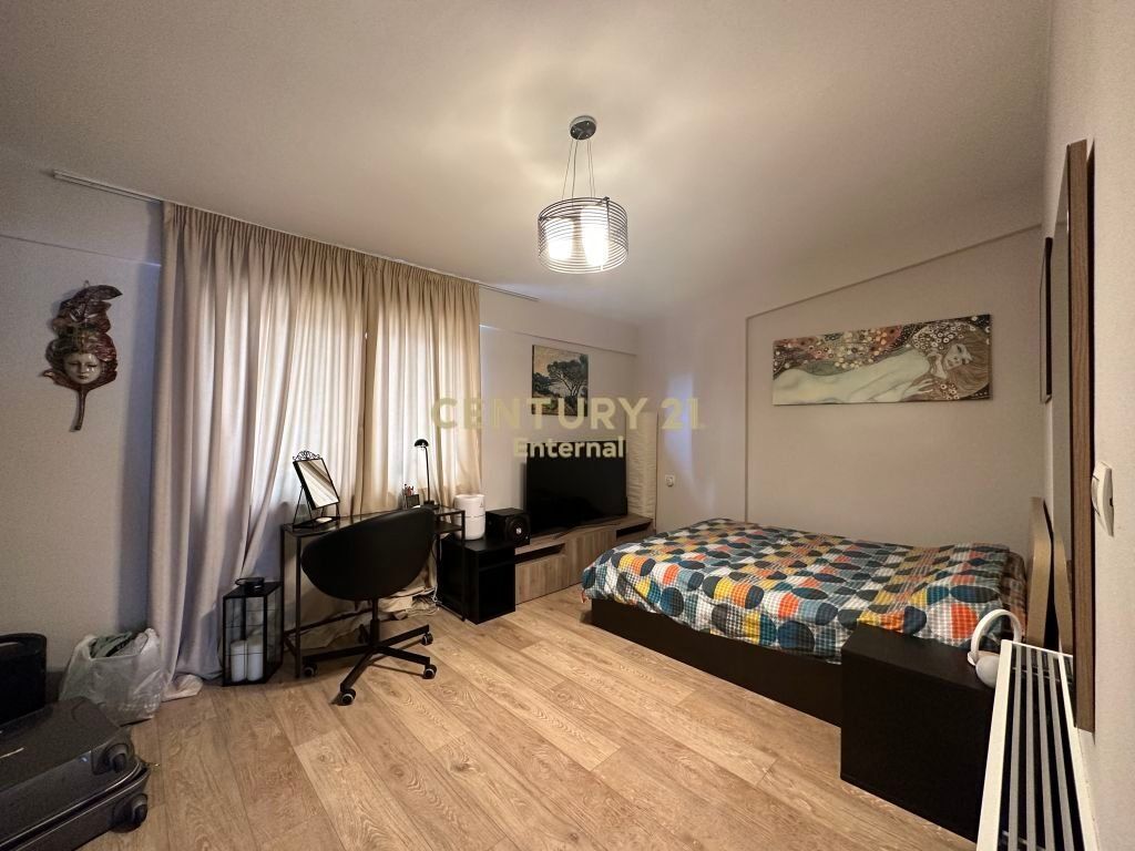 Duplex 3+1 in affitto a Kodra e Diellit 1