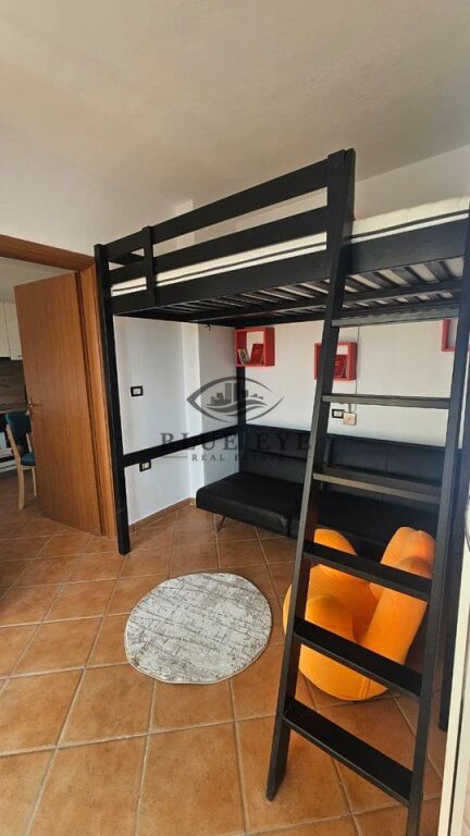Apartament 2+1 Për Shitje në Golem, Durrës