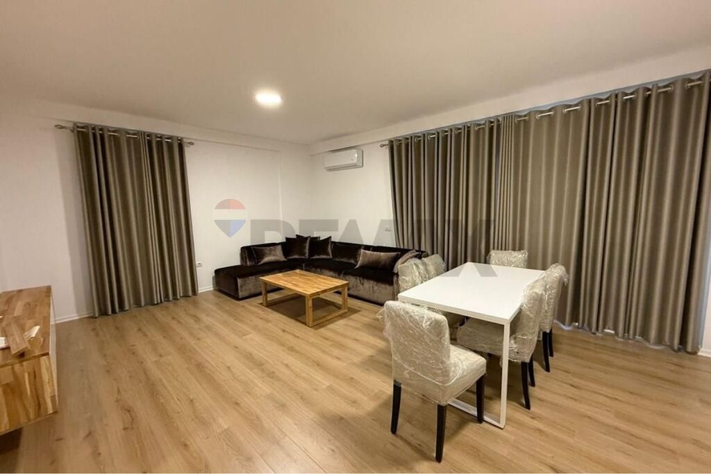 APPARTAMENTO 2+1+2 A PORCELAN