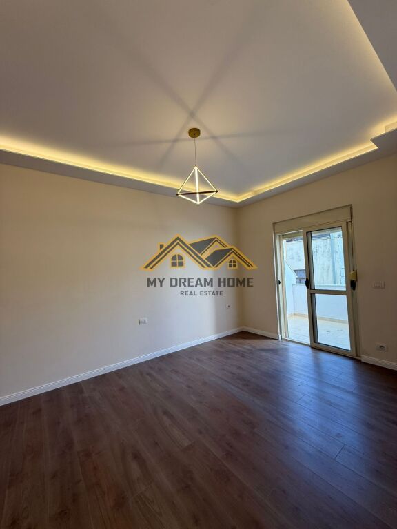 SHITET APARTAMENT 1+1 TEK LAGJIA 6 DURRES !!!