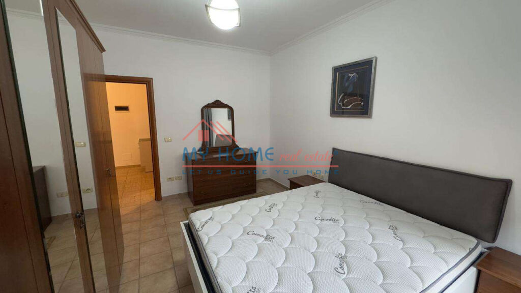 Apartament 1+1 me qira ne Qender te Tiranes