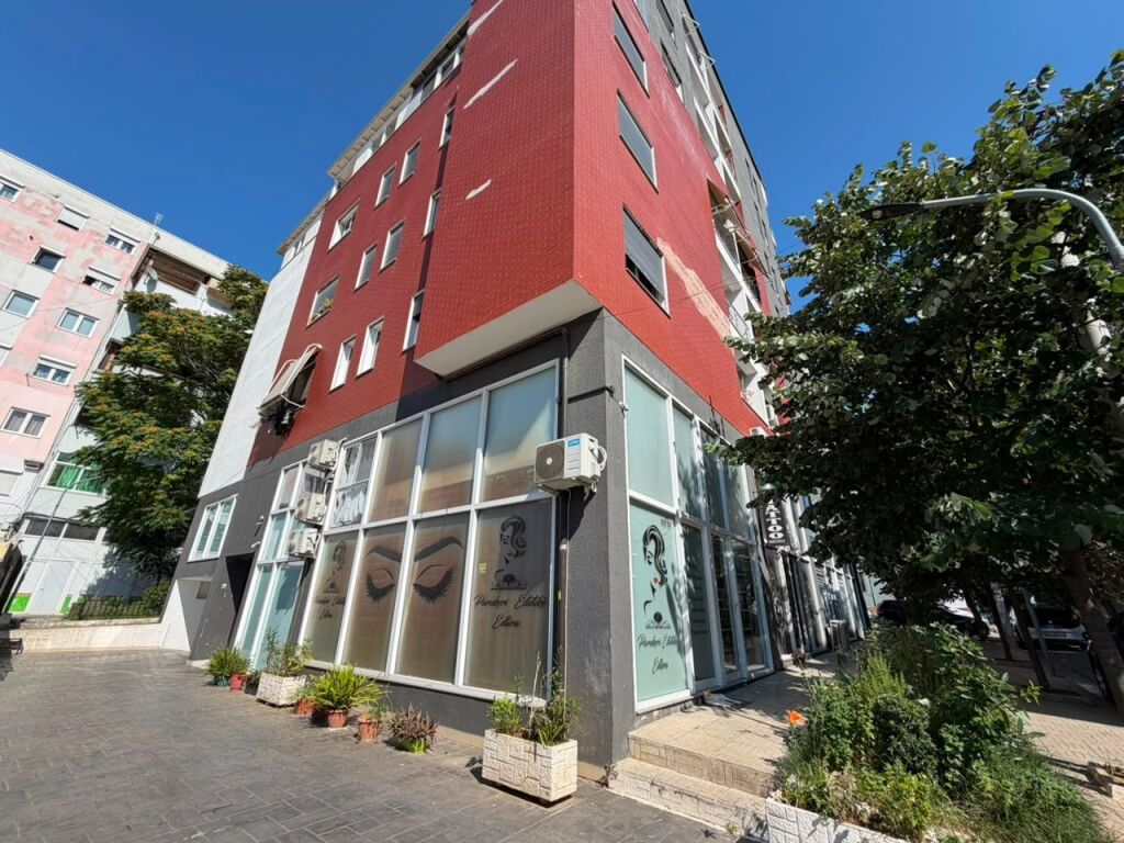In Affitto: Appartamento 1+1 &amp; Balcone 📍Via Dibra - QSUT || Appartamento Gigante 72m² (55.000 Lek/Mese) Fronte Strada