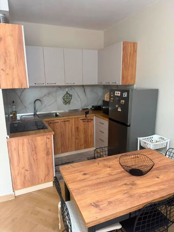 APPARTAMENTO IN AFFITTO 1+1 VIA ELBASANI 65.000 LEKE FH-79100