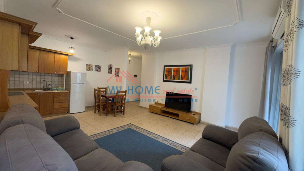 Apartament 1+1 me qira ne Qender te Tiranes