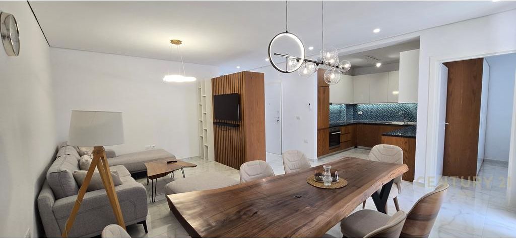 APPARTAMENTO 2+1 A SAN PIETRO!   295,000 €