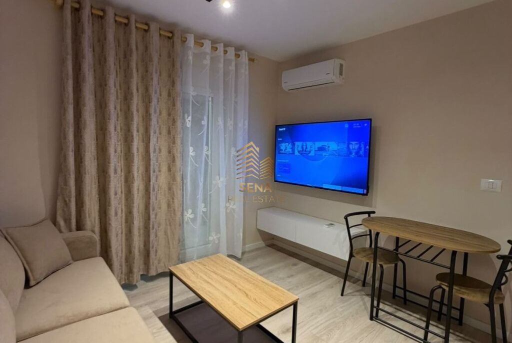 Affitto,Appartamento,1+1,Xhamllik, 45.000 ALL/Mese