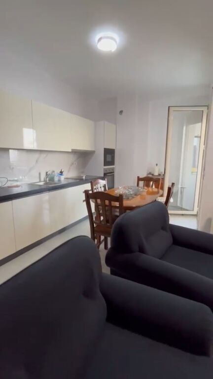 Apartament 2+1 for rent, Vlore, KFC