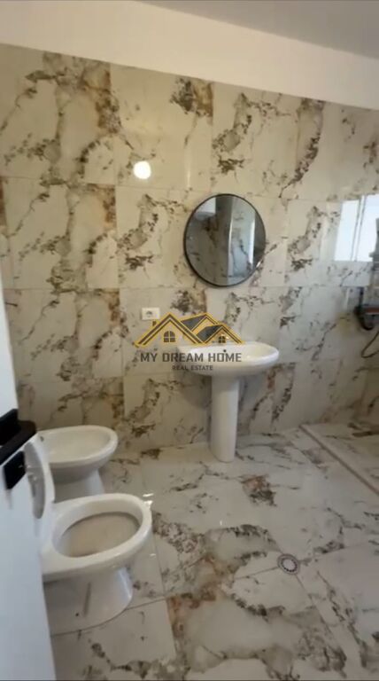 SHITET APARTAMENT 2+1+2 TEK LAGJIA 6 DURRES !!!