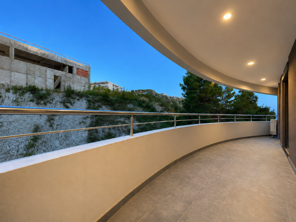 Shitet Apartament 2+1 me Pamje Deti në Currila, Durrës