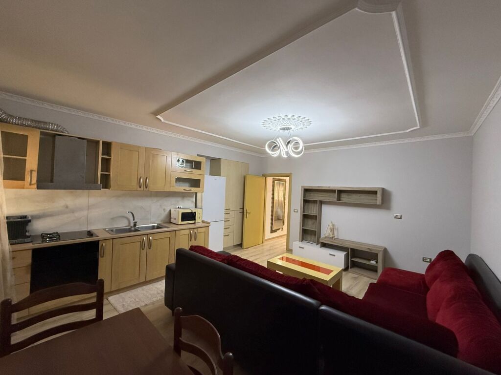 Don Bosko Shitet 1+1 /114.000 Euro