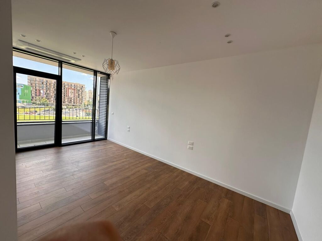 🏢 Jepet me Qira Apartament 2+1 + Post Parkimi 📍 Rruga e Kosovarëve, Rezidenca Lake View