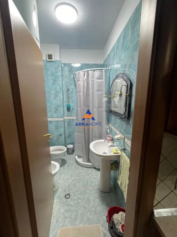 APPARTAMENTO IN AFFITTO 1+1 "VICINO ALLA VIA PROKOP MYZEQARI" 55.000 LEKE