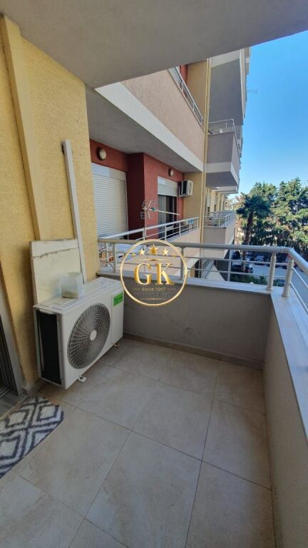 🏡 SHITET APATRAMENT 2+1+2 PLAZH DURRES