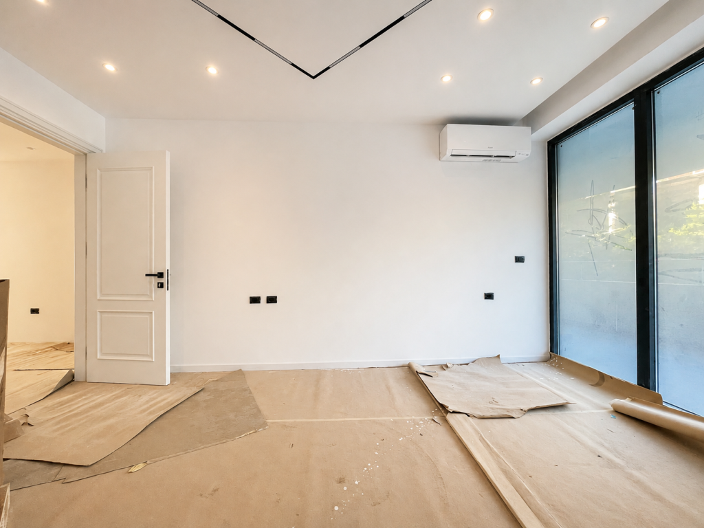 Shitet Apartament 2+1 me Pamje Deti në Currila, Durrës