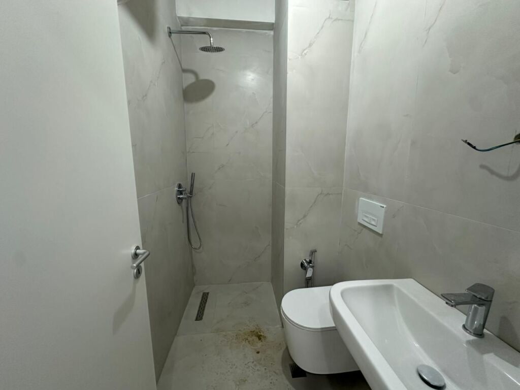 Apartament 1+1 per shitje tek Kompleksi Kadiu ne Ali Demi.