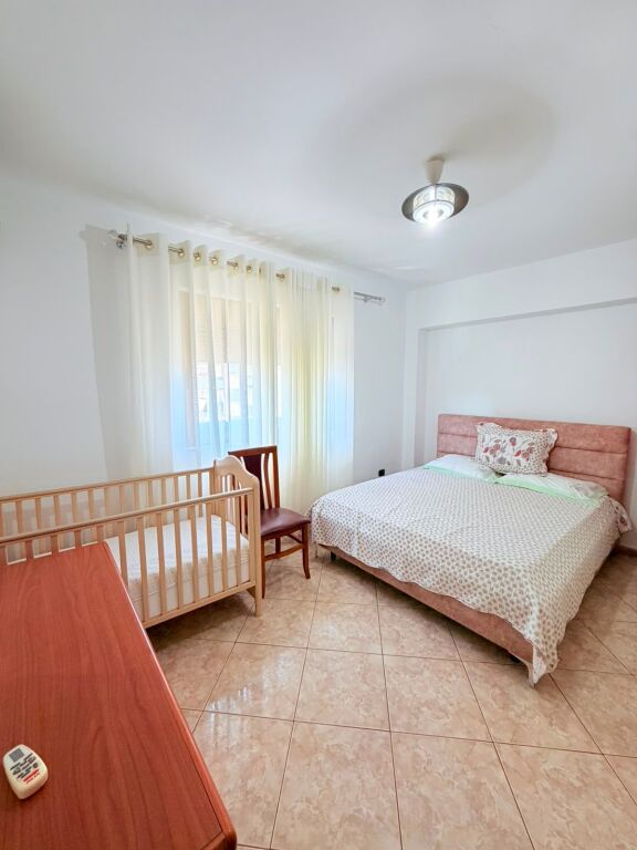 JEPET ME QERA APARTAMENT 2+ PRANE SITALIT, DURRES
