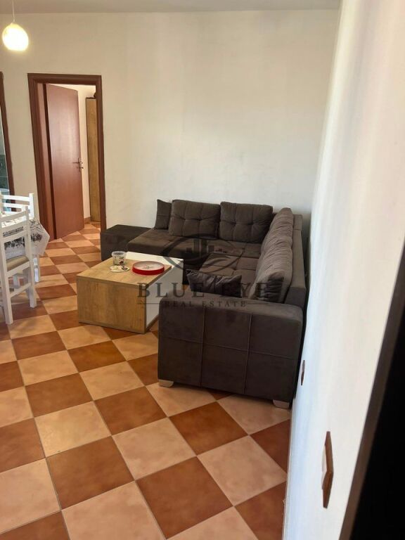 FOR RENT APARTMENT 1+1 RROTA E KUQE BEACH