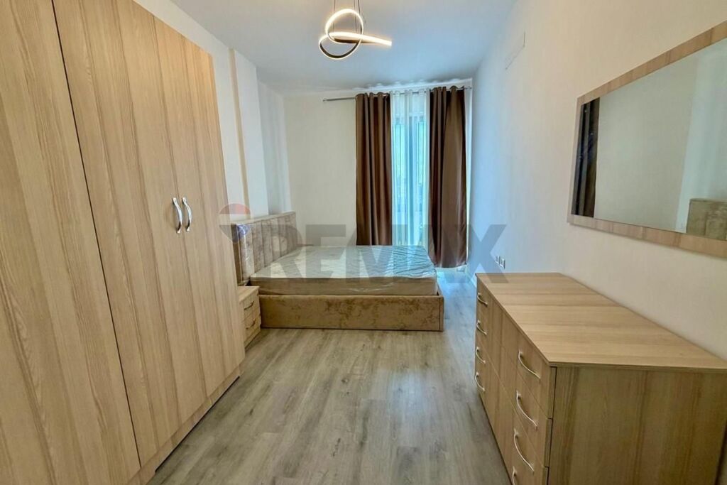 APARTAMENT 2+1+2 PER QIRA Ish Dogana