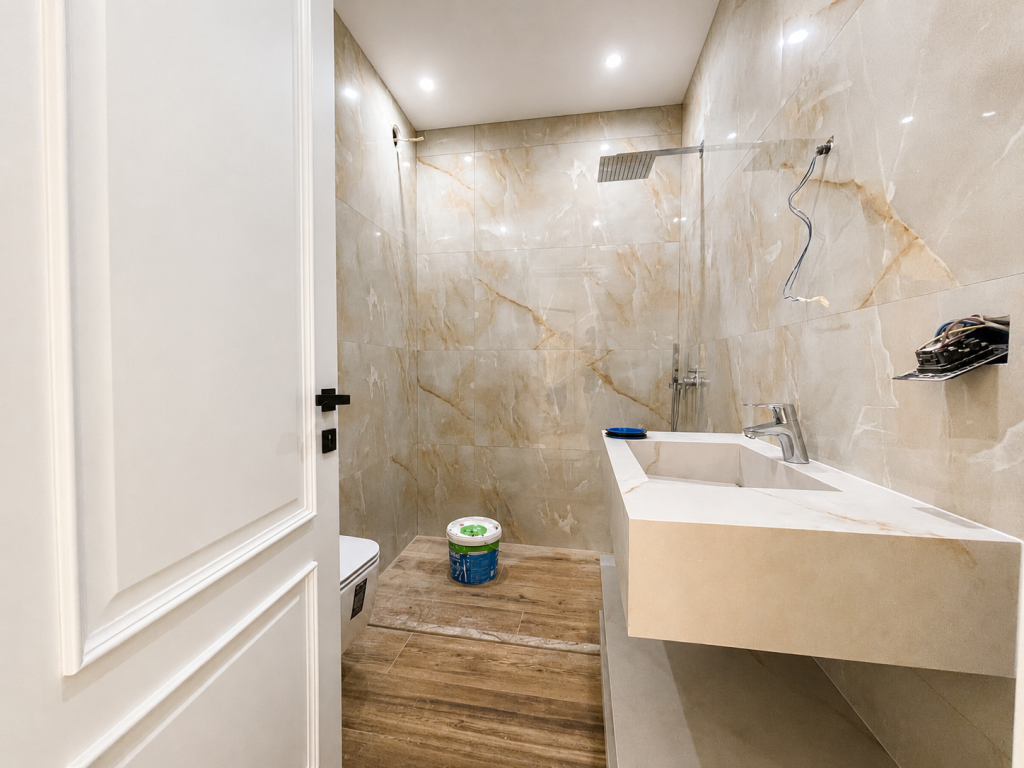 Shitet Apartament 2+1 me Pamje Deti në Currila, Durrës
