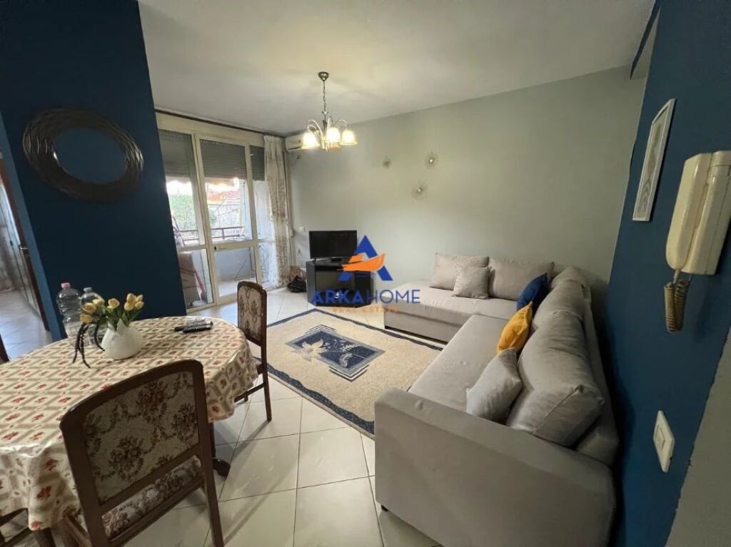 APPARTAMENTO IN AFFITTO 1+1 "VICINO ALLA VIA PROKOP MYZEQARI" 55.000 LEKE
