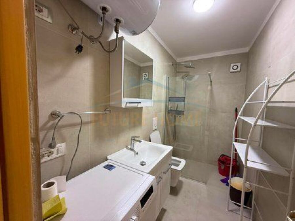 Shitet, Apartament 1+1, Don Bosko