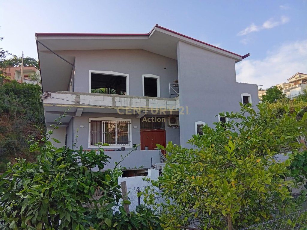 🏡 SHESIM SHTËPI 3-KATËSHE NË SHKOZË, TIRANË