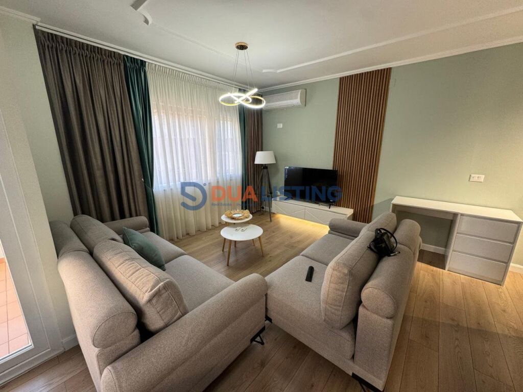 JEPET ME QIRA APARTAMENT 2+1+2 TEK KOMUNA E PARISIT , KRISTAL CENTER !!