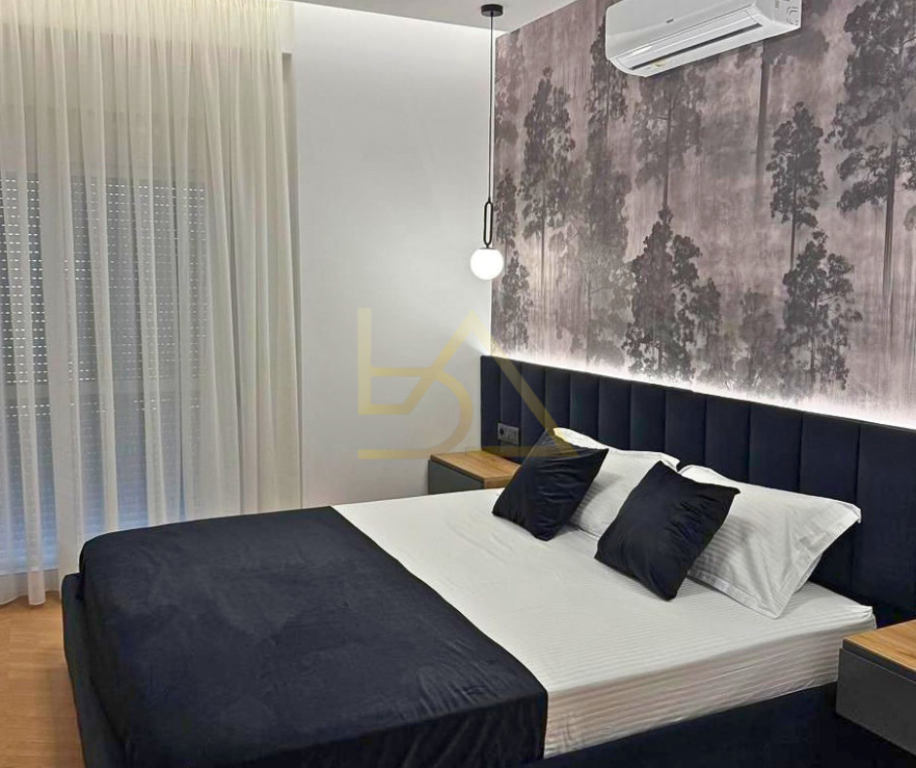 Shitet Apartament 1+1 – Kopshti Zoologjik, Tiranë