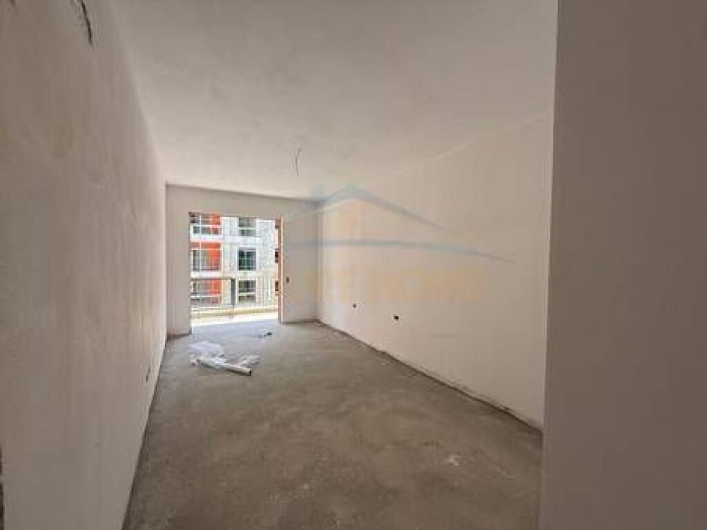 For sale, Apartment 2 + 1 + 2 , Space City, Paskuqan