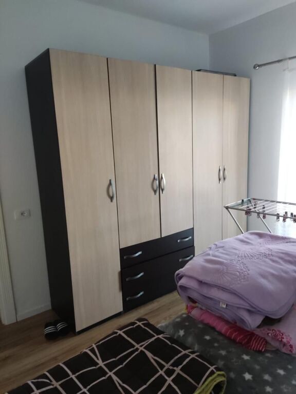 Rent | Vilë 1 + 1 | Porcelani | 400 €/month