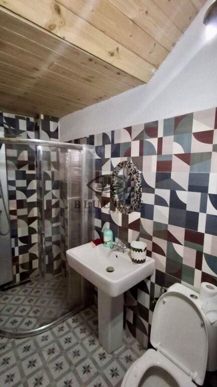 Shtëpi private dy kateshe me tarrace 1+1 Me Qira