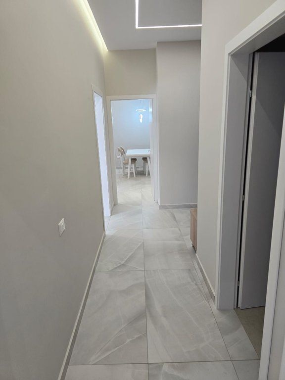 Apartament 2+1 Me Qira në Vasil Shanto 1,100 € /Muaj