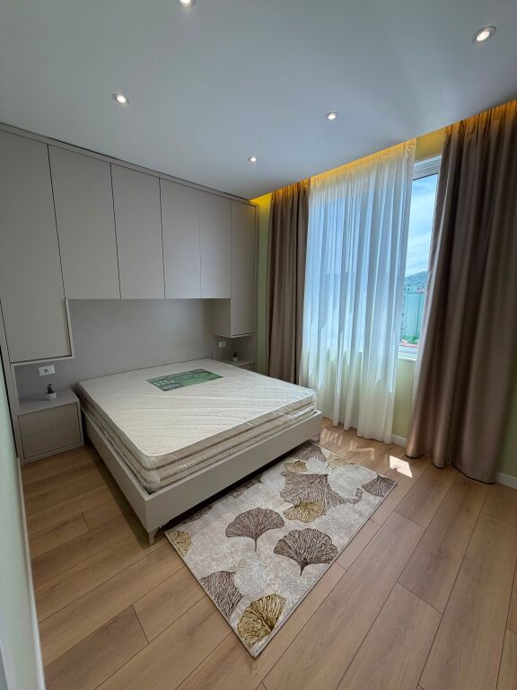 📜 Me Hipotekë Shitet Apartament 2+1 – Myslym Shyri