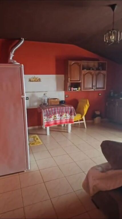 Affitto | Apartament 2 + 1 | Rruga Ali Visha | 360 €/mese