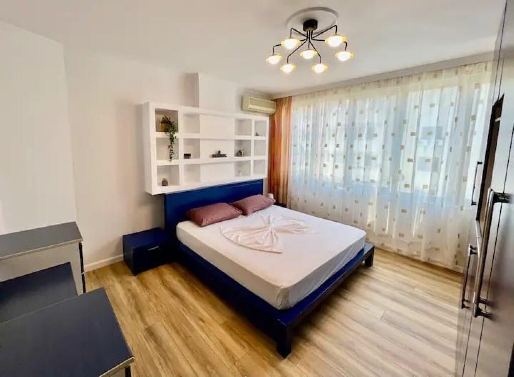 For rent 2+1+2 near Air Albania, Faik Konica Street